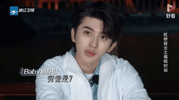 把男坤坤放在女生坤坤:男坤坤与女生坤坤的奇妙碰撞:性别角色的新探索