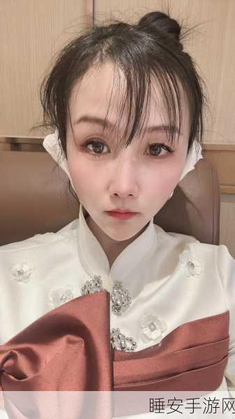 2人 上面1人 下感觉w:两人 一人在上 一人在下的感觉w" 😄