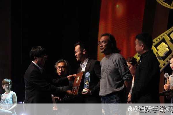 英伟达CEO黄仁勋访华,花背心扭秧歌再现,年会惊喜前瞻