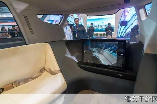 宝马智能座舱震撼发布，全景iDrive携手新世代X系统引领未来出行