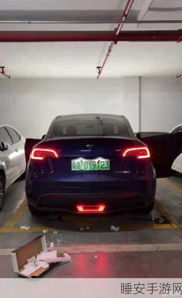 惊爆!特斯拉改款 Model Y 谍照曝光,贯穿式尾灯成最大亮点