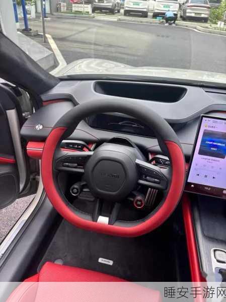 手游新作曝光,小米SUV主题赛车游戏来袭,V12引擎轰鸣内饰抢先看